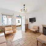 Casa De Baixo *